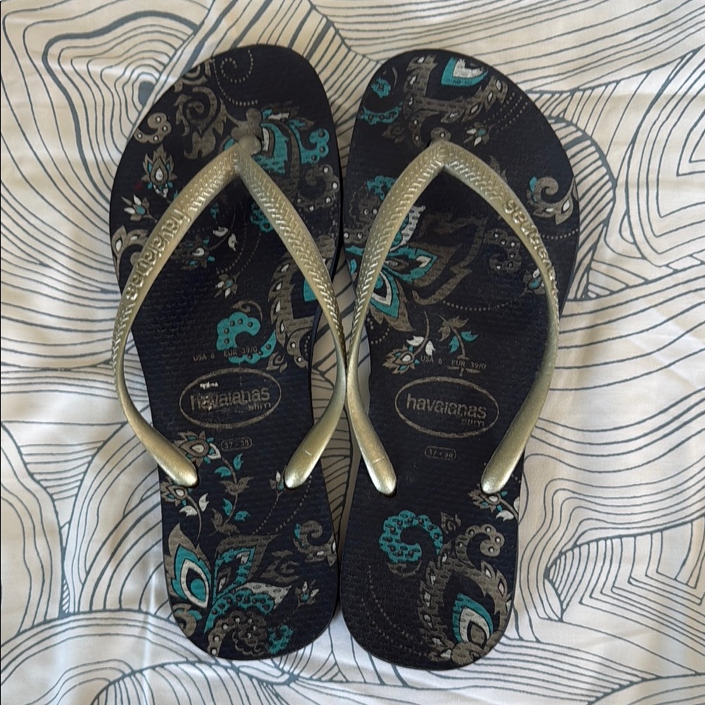 Havaianas Blue and Silver Flip Flops